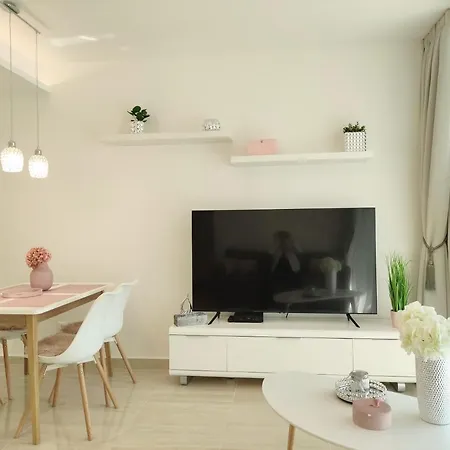 Carbona Emdona Luxury Апарт-отель