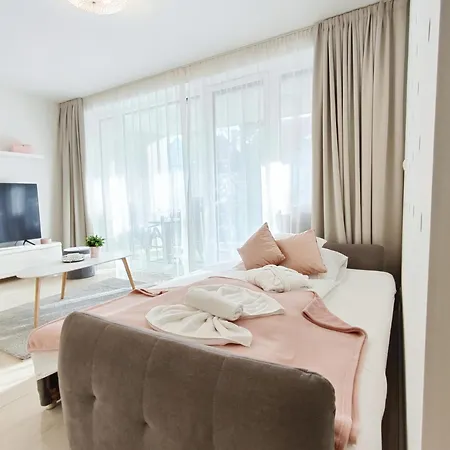 Carbona Emdona Luxury