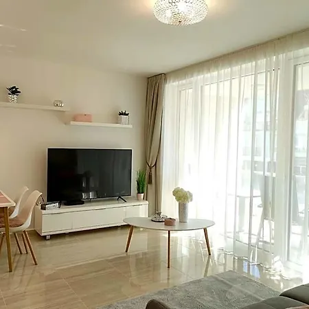 Carbona Emdona Luxury Aparthotel 5*