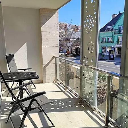 Апарт-отель Carbona Emdona Luxury Хевиз