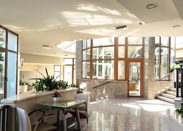 Carbona Emdona Luxury Lejlighedshotel Hévíz