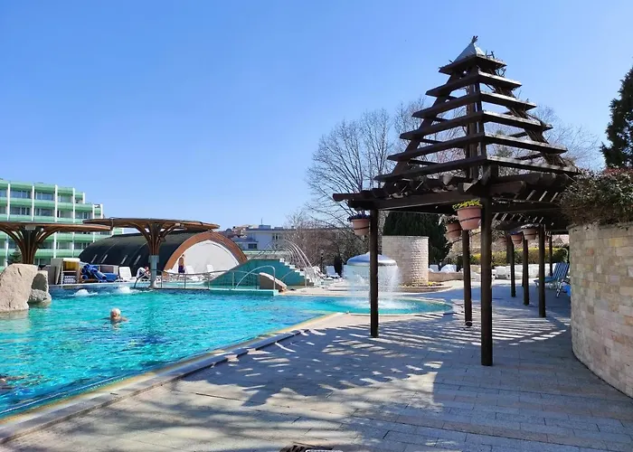 Lejlighedshotel Carbona Emdona Luxury Hévíz