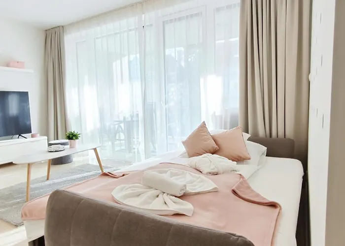 Carbona Emdona Luxury