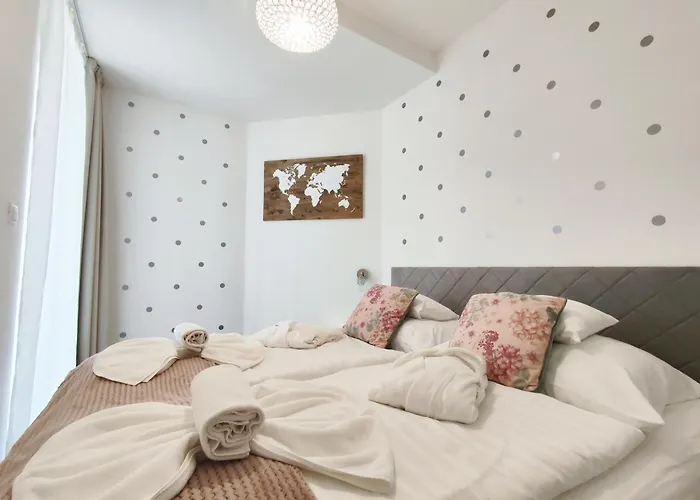 Carbona Emdona Luxury Lejlighedshotel Hévíz